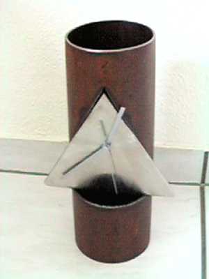 Dreieck von Rohr umschlossen